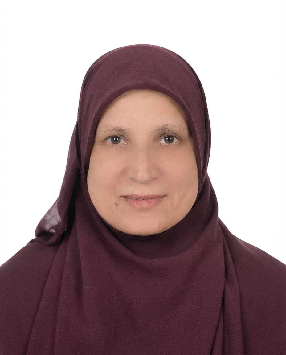 Portrait of Dr. Asmaa El-Gedawy