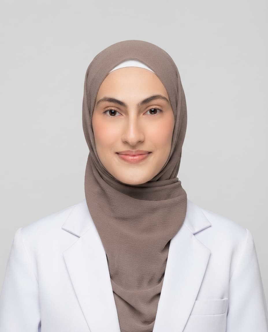 Portrait of Dr. Farah Samer Khadra